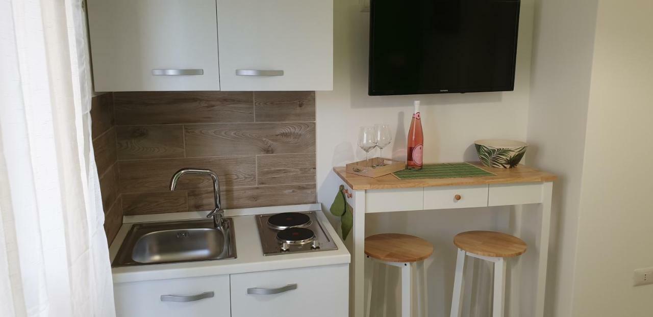 Ele&Gio Accomodation 特罗佩阿 外观 照片